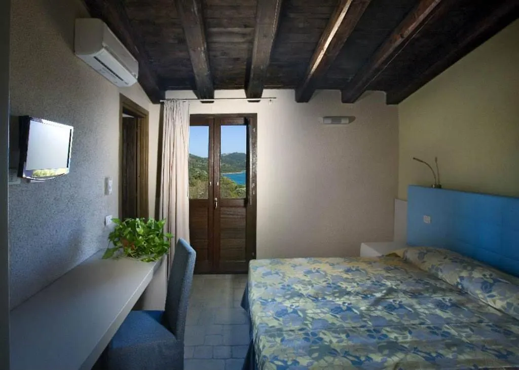 Liscia Country Relais Guest House Sant'Antonio di Gallura 0*,  Italy